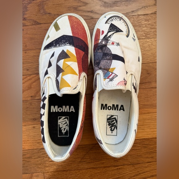 Vans x MOMA Vans classic slip-on - Picture 1 of 4